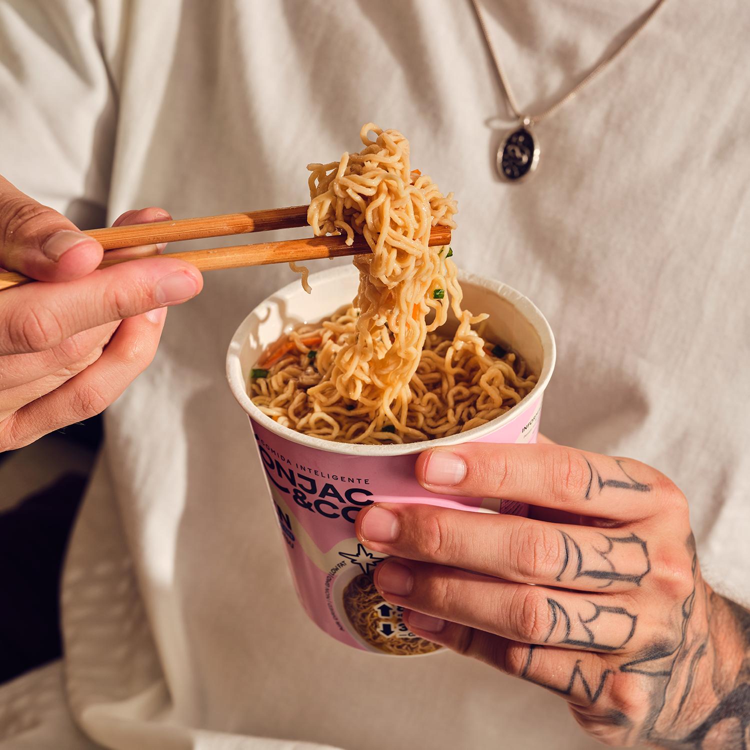 Ramen de Konjac | 6-Pack Cups | Sabor Tonkotsu Cerdo